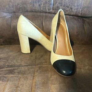 Spectators block heels. Very good condition.